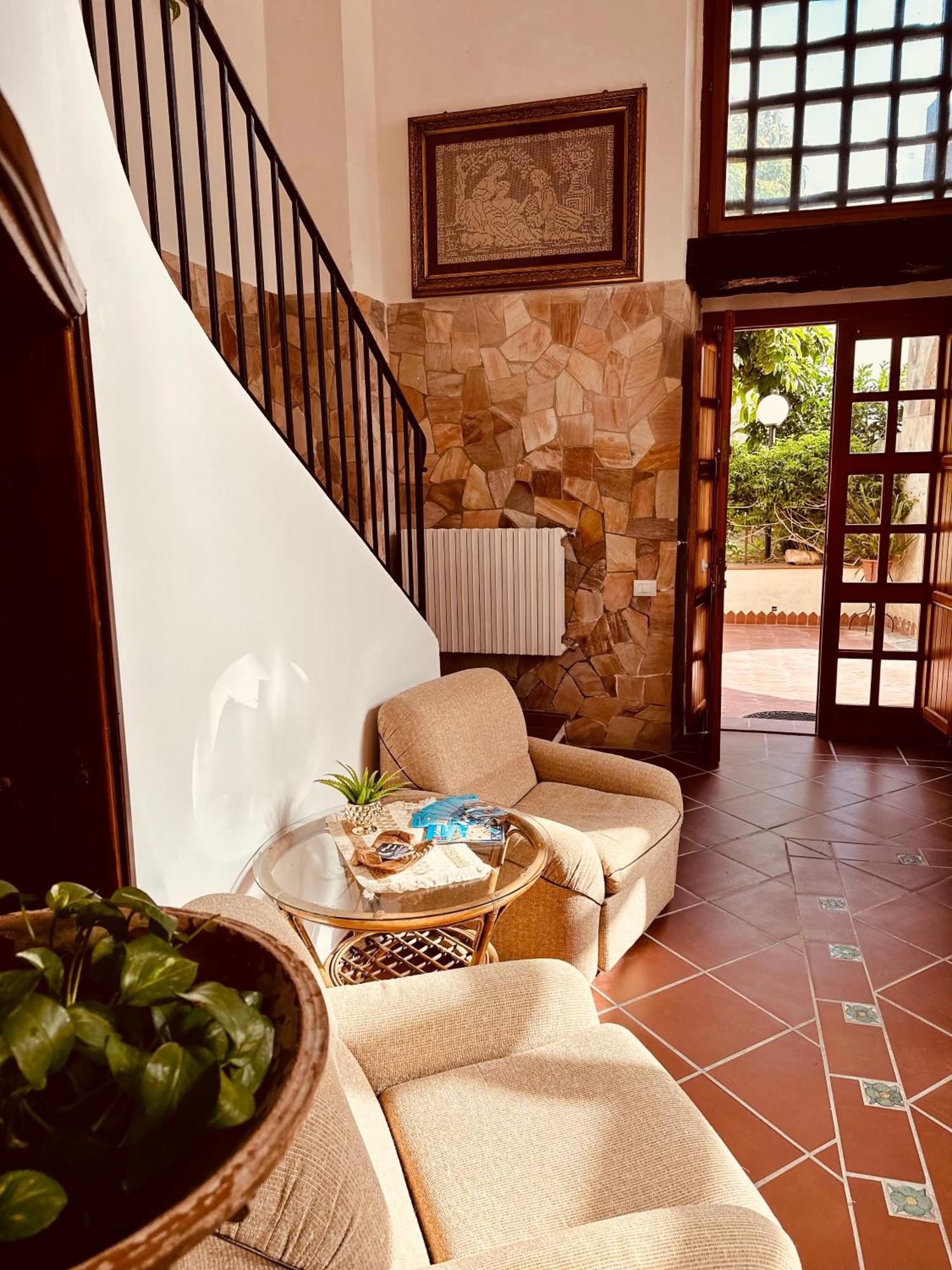 Villa Tiche 체팔루 외부 사진